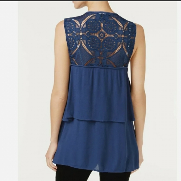 August Silk Top Vest Blue Tiered Crochet-Contrast Vest Open Front - Picture 2 of 8